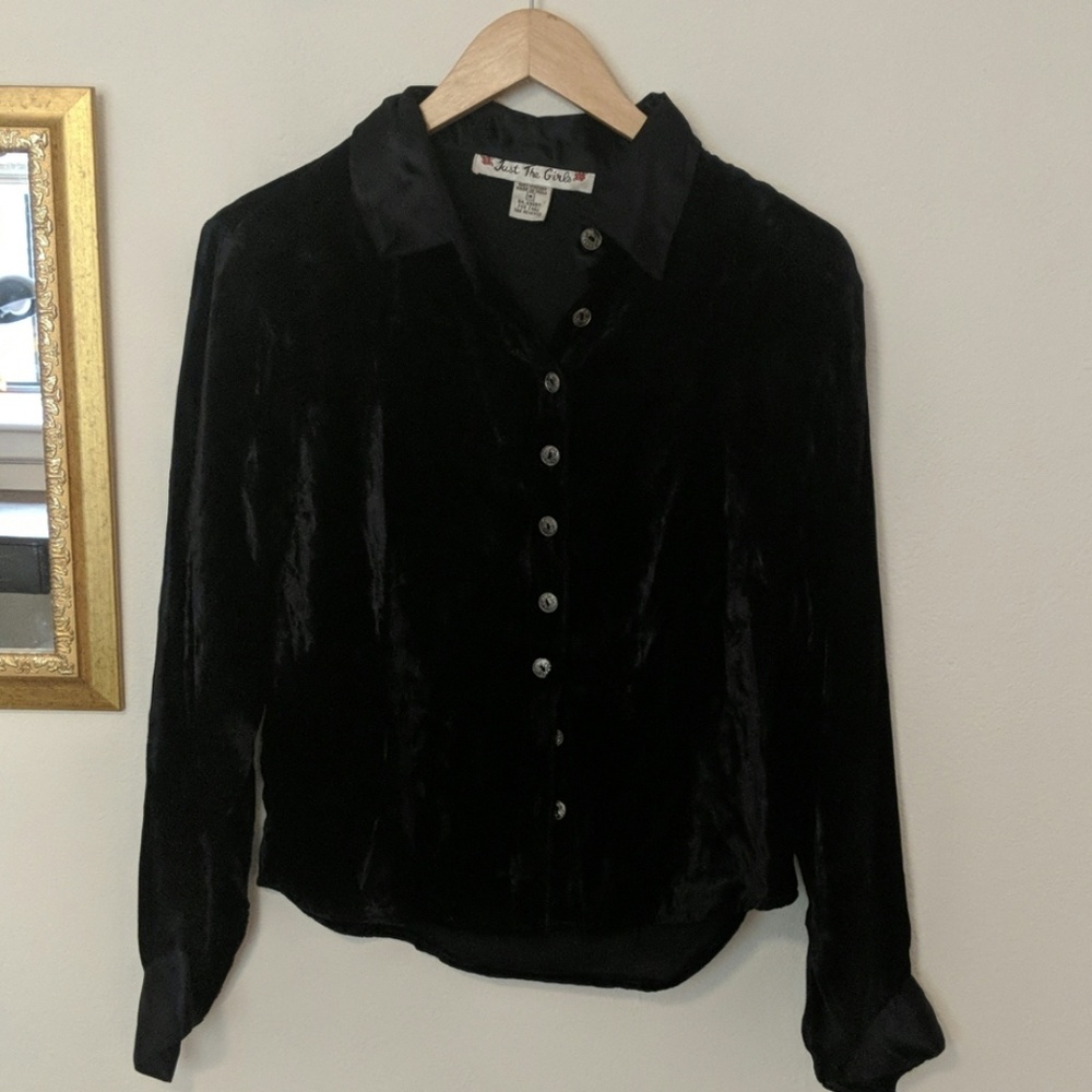 Velvet button up top